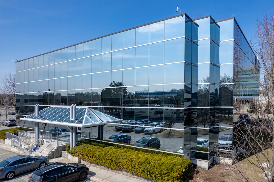 More Photos Of 7111 Syntex Dr, Mississauga Office For Sale