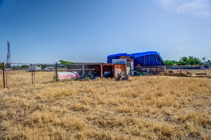 More Photos Of 5915 Weepatch Hwy, Bakersfield Land For Sale