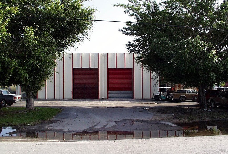 More Photos Of 7781-7791 NW 52nd St, Doral Warehouse For Lease