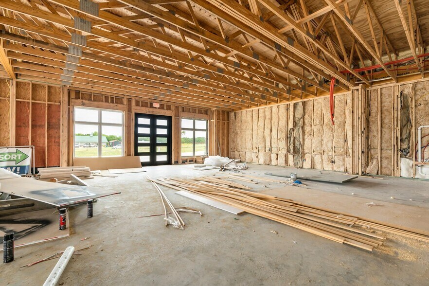 More Photos Of 5536 FM 933 #101, Whitney Flex For Lease