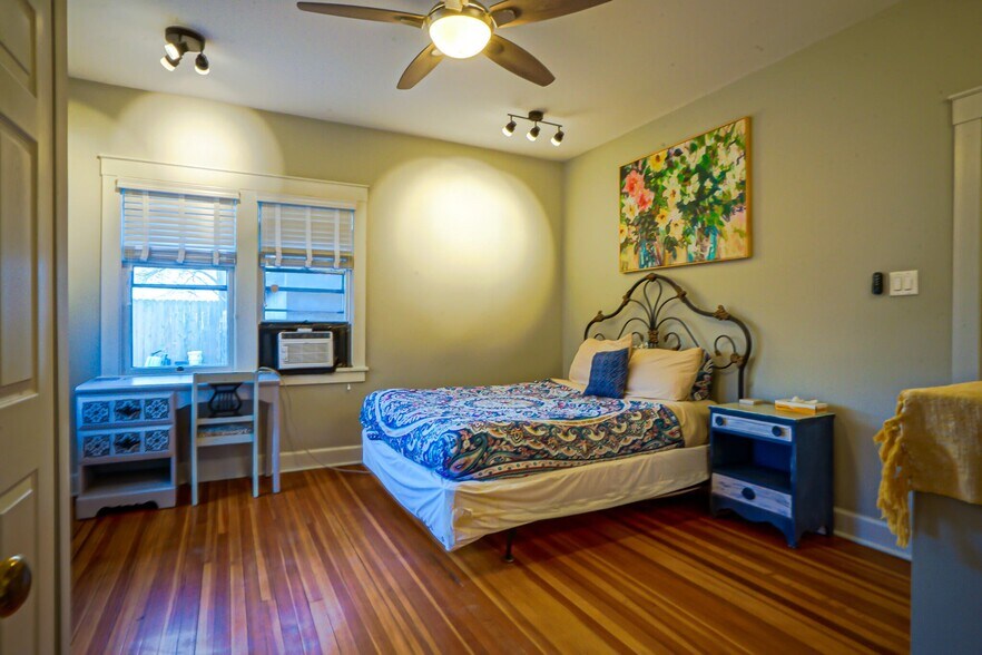 More Photos Of 1100 Arizona Ave, Trinidad Specialty For Sale