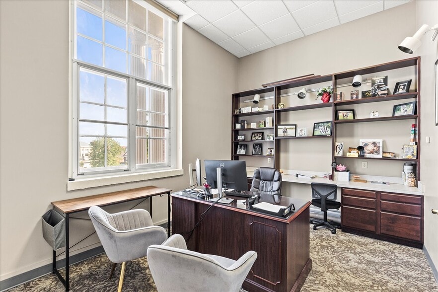More Photos Of 195 Stock St, Hanover Medical For Sale
