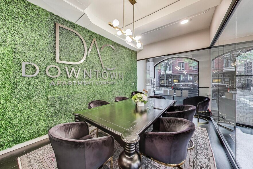 More Photos Of 730 N Wells St, Chicago Medical For Sale