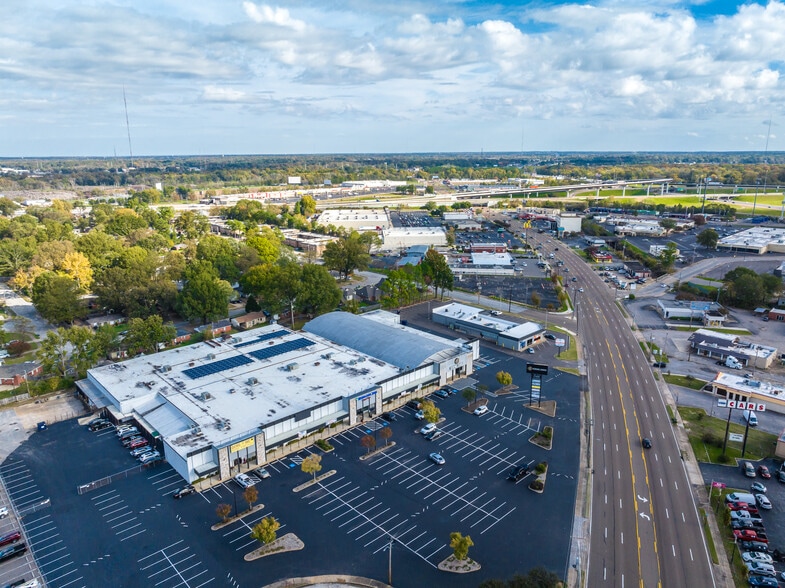 More Photos Of 5124 Summer Ave, Memphis General Retail For Lease