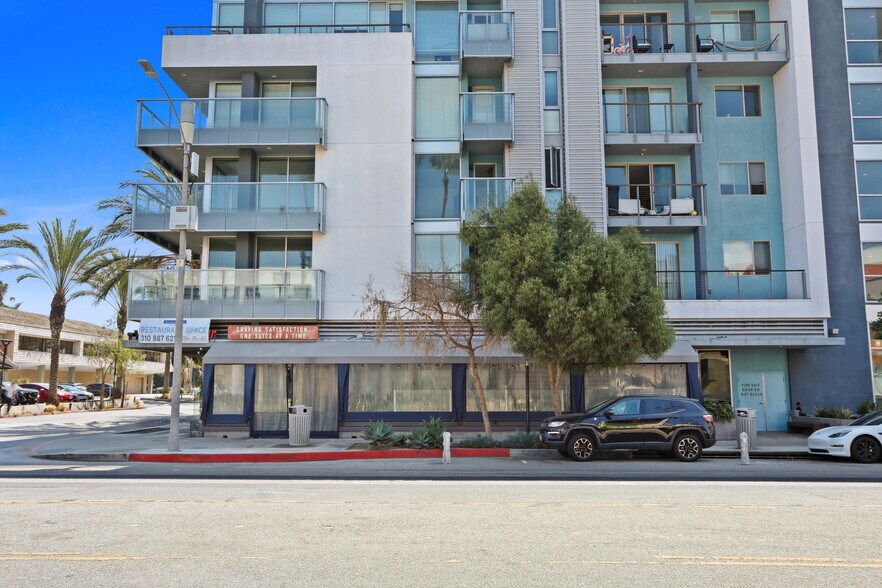 More Photos Of 13488 Maxella Ave, Marina Del Rey Apartments For Lease