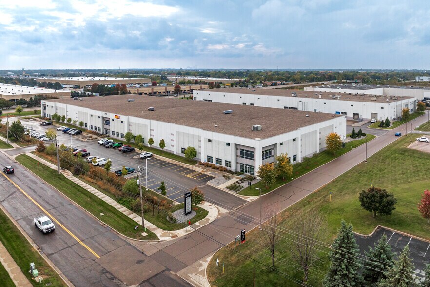 More Photos Of 9301 Winnetka Ave N, Brooklyn Park Warehouse For Lease