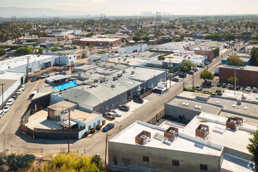 More Photos Of 5913-5915 Blackwelder St, Culver City Loft Creative Space For Lease