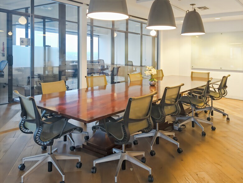 More Photos Of 11845 W Olympic Blvd, Los Angeles Coworking Space