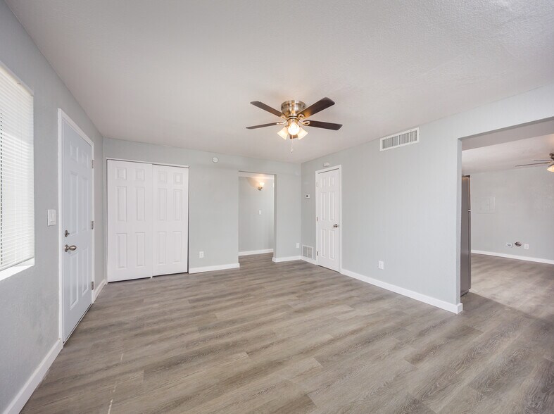 More Photos Of 238 W Navajo Rd, Tucson Apartments For Sale