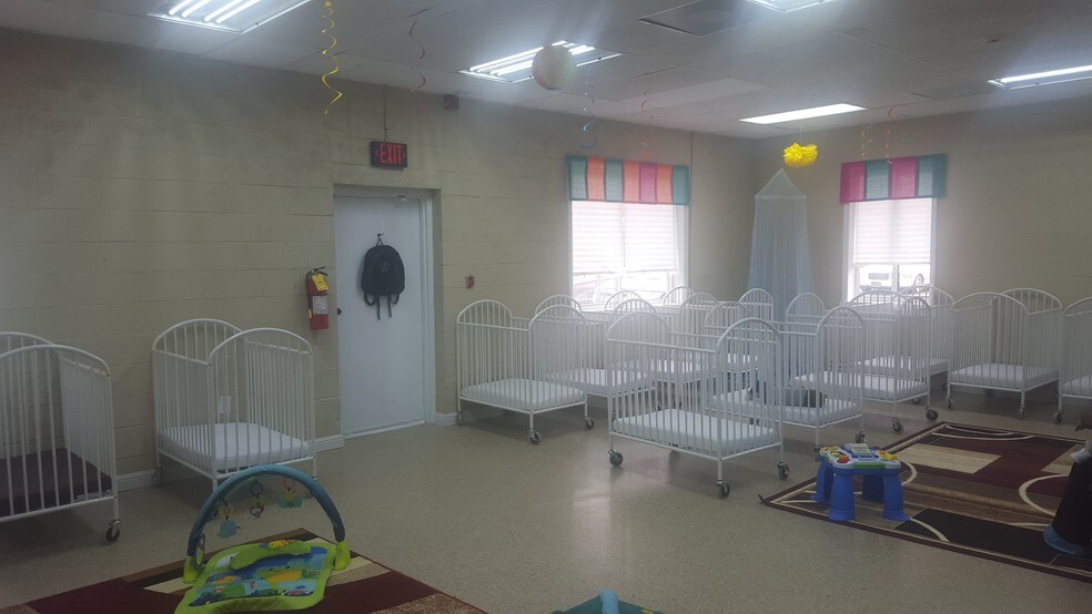 More Photos Of 2755 Flat Shoals Rd, College Park Daycare Center For Sale