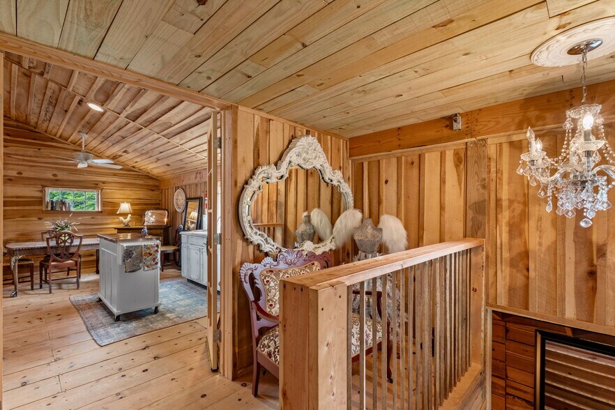 More Photos Of 6863 E Highway 80, Russell Springs Lodge Meeting Hall For Sale