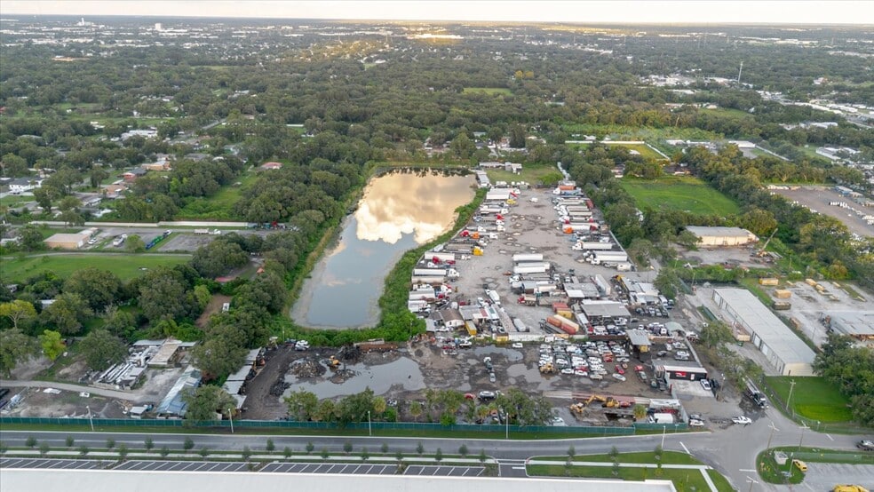 More Photos Of 5404 24th Ave S, Tampa Auto Salvage Facility For Sale
