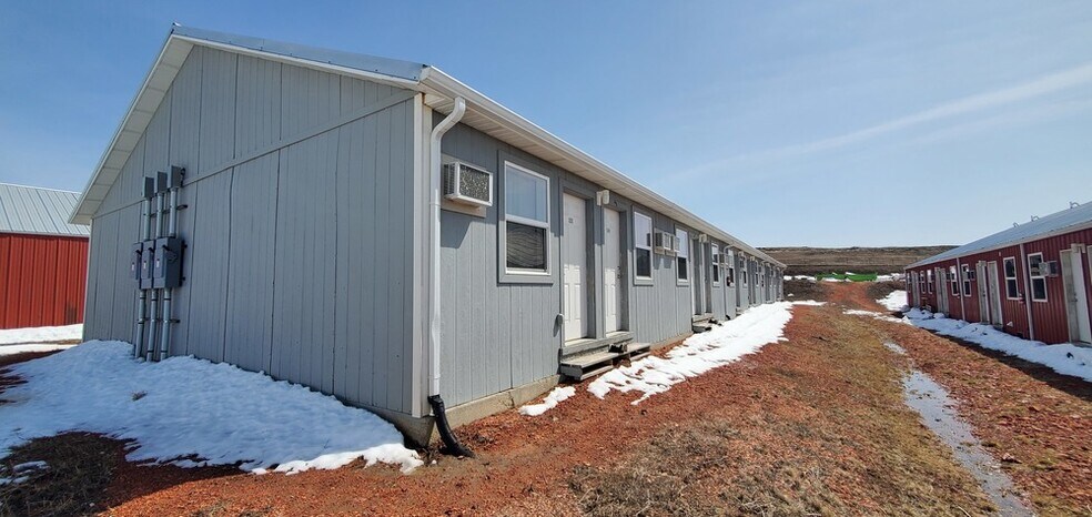 More Photos Of 2046 125th Ave, Watford City Apartments For Sale
