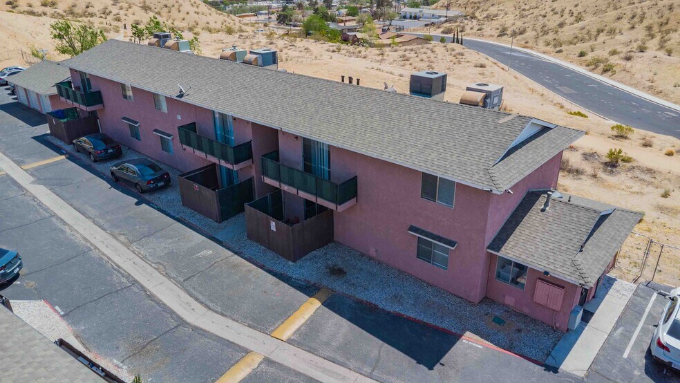 More Photos Of 16518 Avalon Ave, Victorville Apartments For Sale