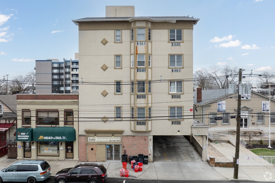 More Photos Of 448 Palisade Ave, Cliffside Park Apartments For Sale