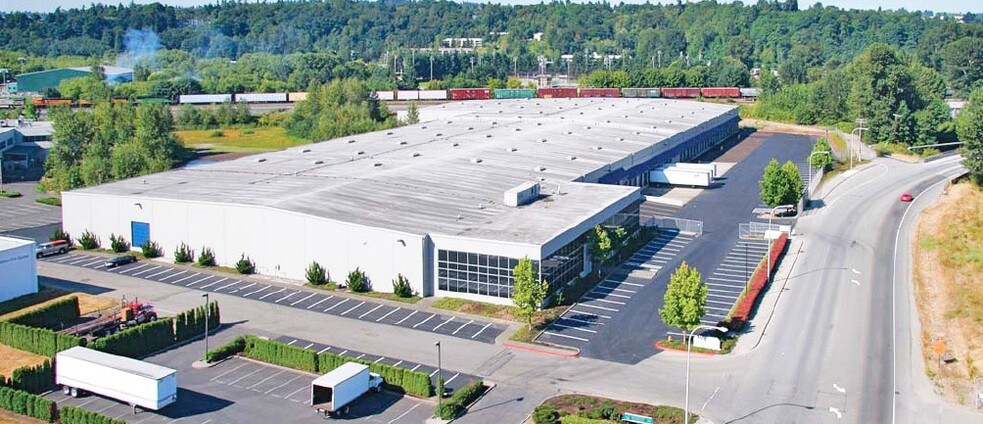 More Photos Of 555-589 Monster Rd SW, Renton Warehouse For Sale
