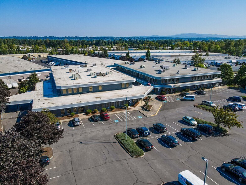 More Photos Of 2201-2207 NE Columbia Blvd, Portland Office For Lease