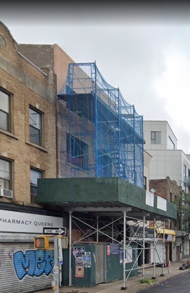 Primary Photo Of 104-03 Northern Blvd, Corona Apartments For Sale