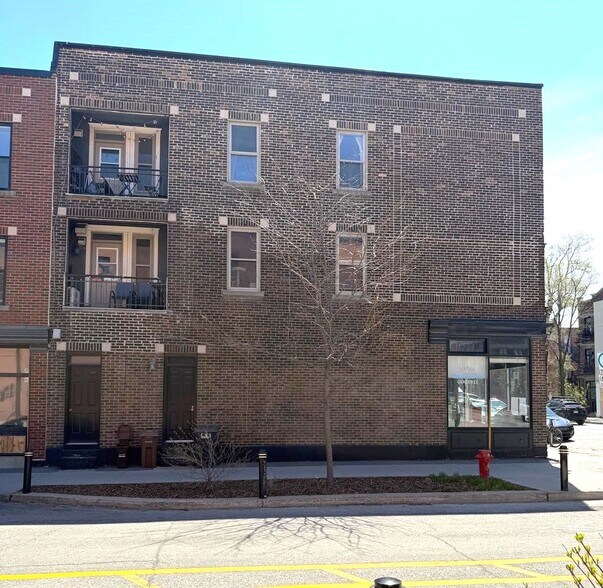 More Photos Of 5059 Av. Papineau, Montréal Apartments For Sale
