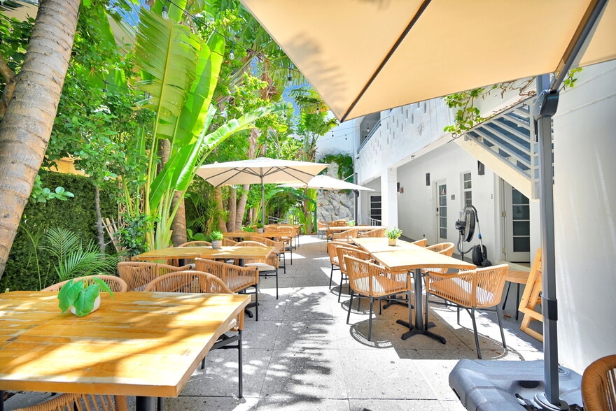 More Photos Of 7337 Harding Ave, Miami Hotel For Lease