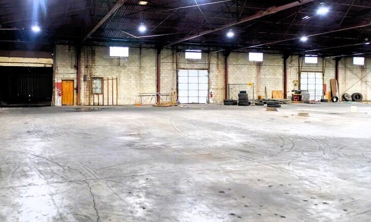 More Photos Of 2575 Dorr St, Toledo Service For Sale