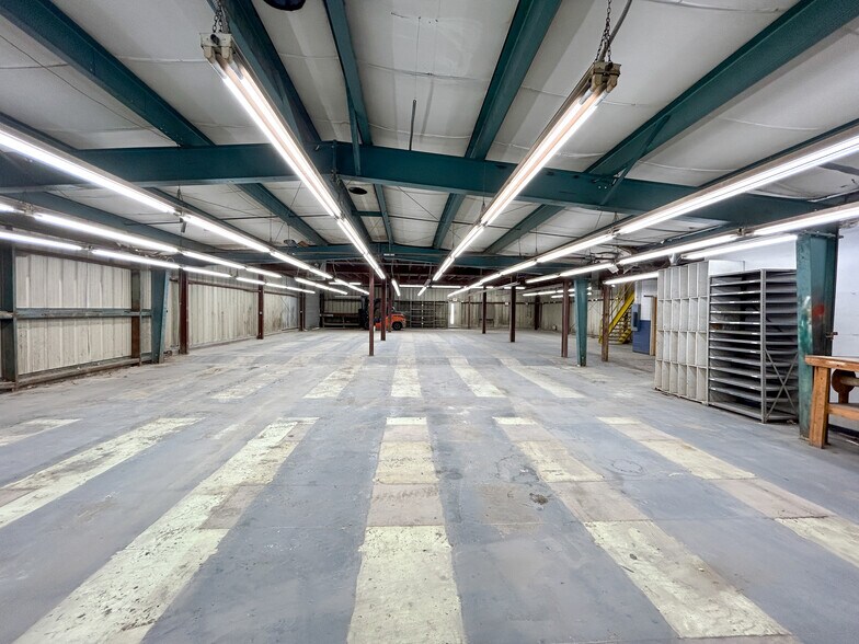 More Photos Of 2260 Halls Mill Rd, Mobile Industrial For Sale