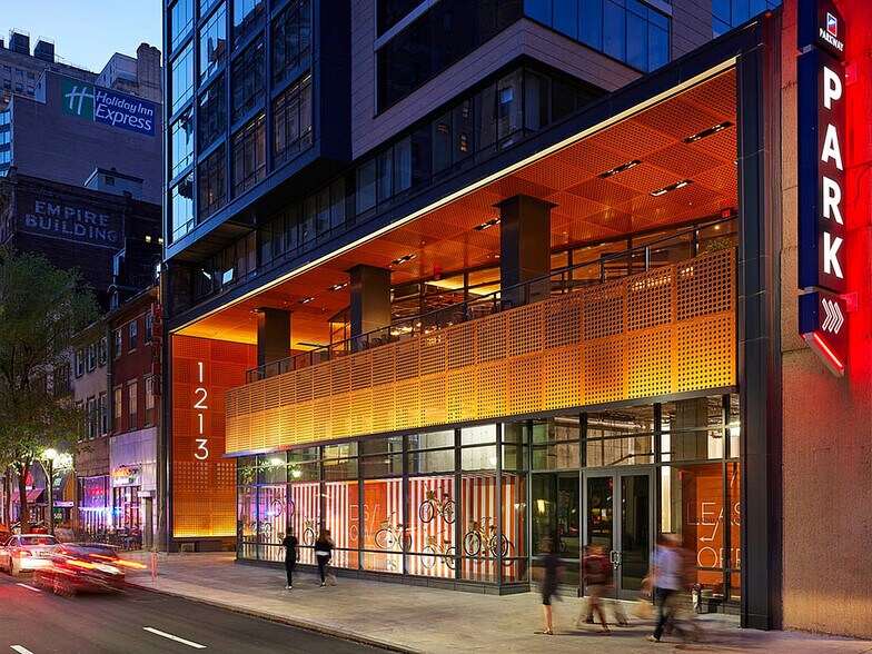 More Photos Of 1213 Walnut St, Philadelphia Apartments For Lease