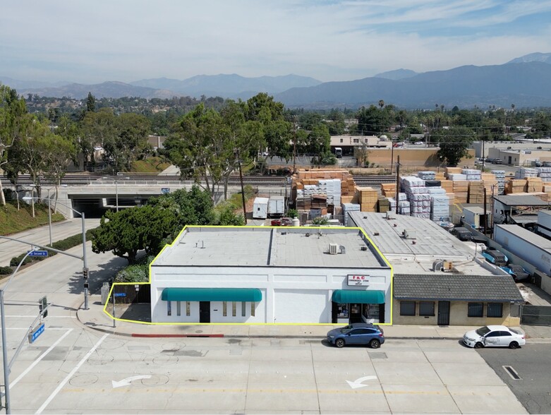 Primary Photo Of 883-891 W 2nd St, Pomona Storefront Retail Office For Sale