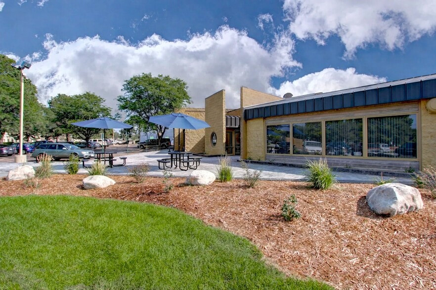 More Photos Of 2233 Academy Pl, Colorado Springs Medical For Lease