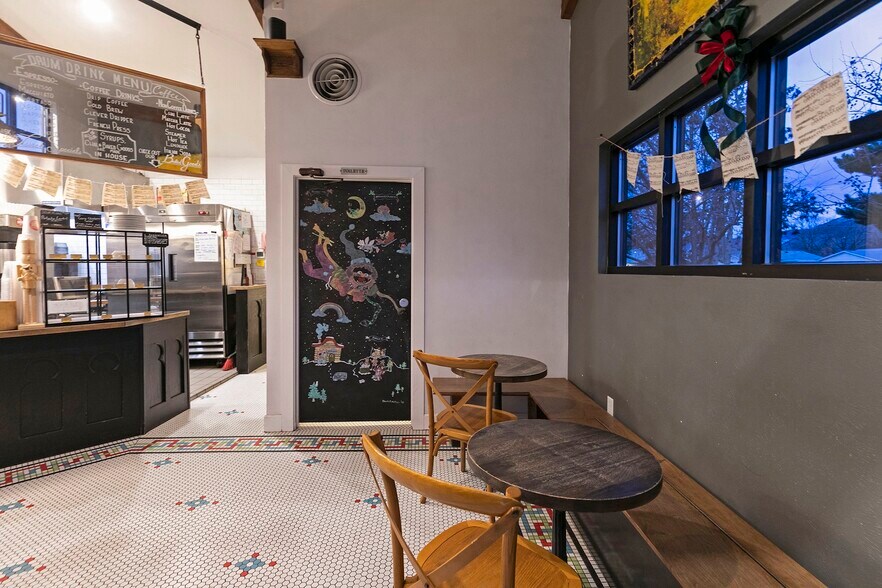 More Photos Of 600 South Ave W, Missoula General Retail For Sale