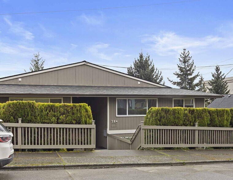 More Photos Of 324 S Lafayette Ave, Bremerton Apartments For Sale