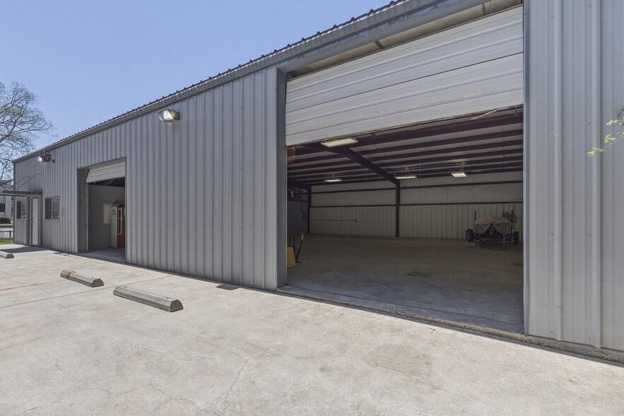 More Photos Of 32402 Tamina Rd, Magnolia Warehouse For Sale