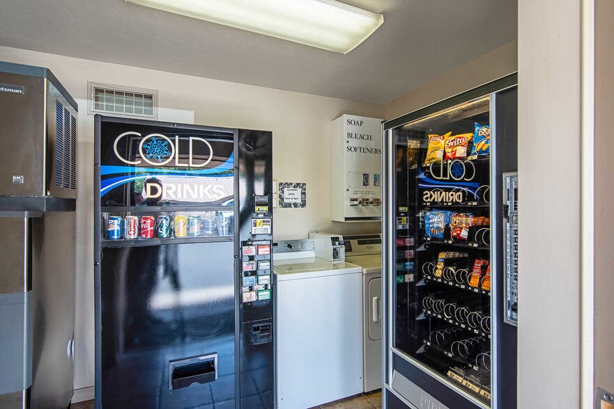 More Photos Of 37760 US Highway 50, Gunnison Hotel For Sale