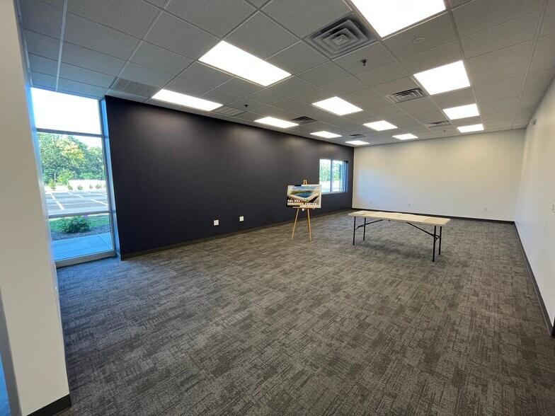 More Photos Of 201 Route 73 S, Palmyra Warehouse For Lease