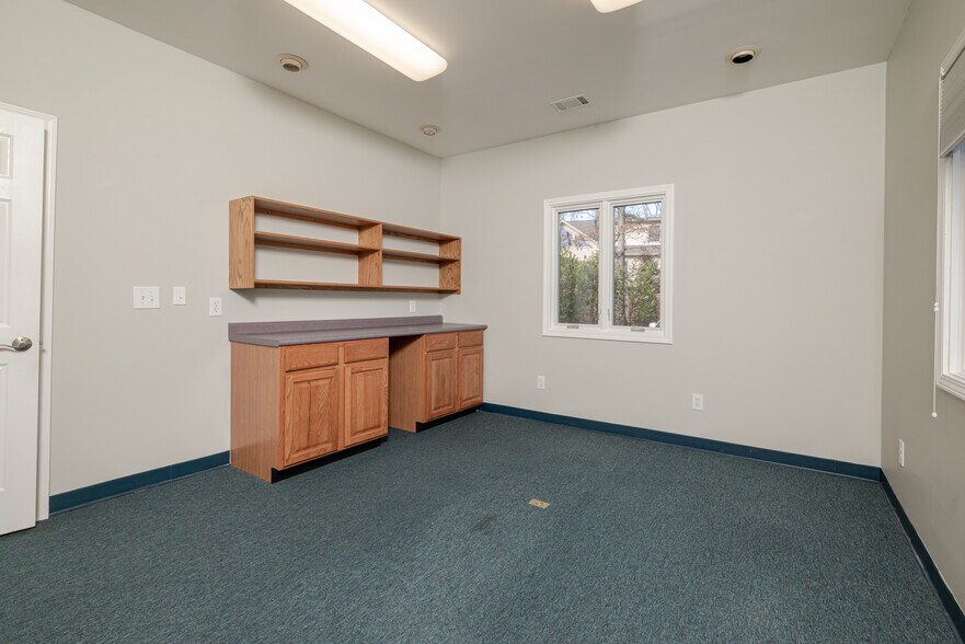 More Photos Of 3802 N Druid Hills Rd, Decatur Office Residential For Sale