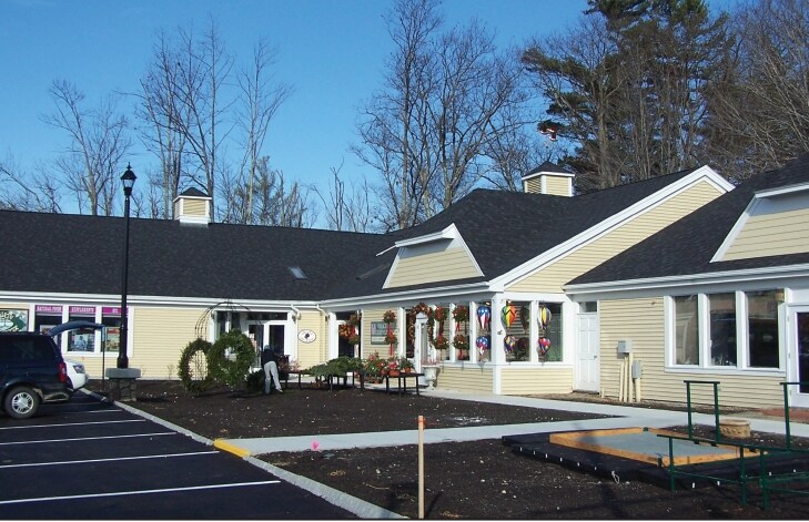 More Photos Of 38 Nh Route 25, Meredith Unknown For Lease