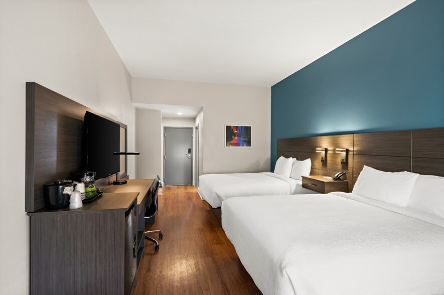 More Photos Of 8 Shackleford Dr, Little Rock Hotel For Sale