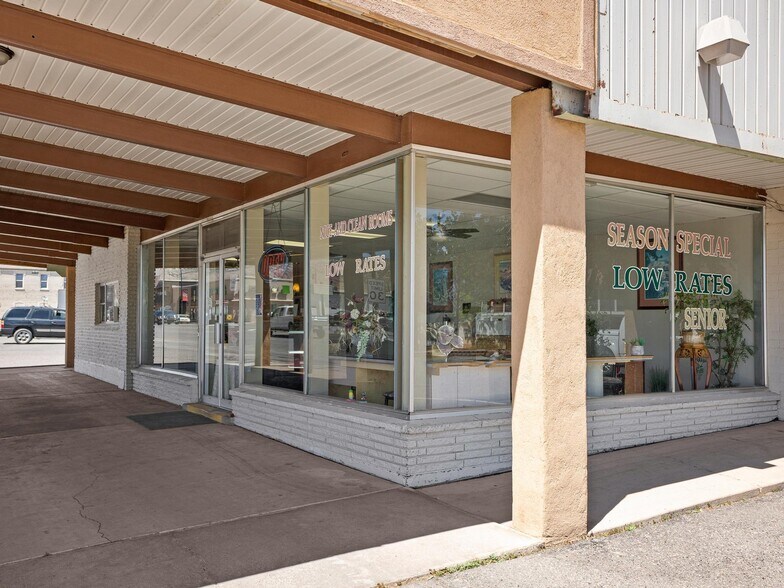 More Photos Of 145 S Main St, Richfield Hotel For Sale