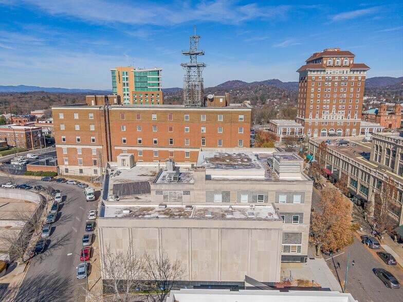 More Photos Of 14 O'Henry Ave, Asheville Loft Creative Space For Lease