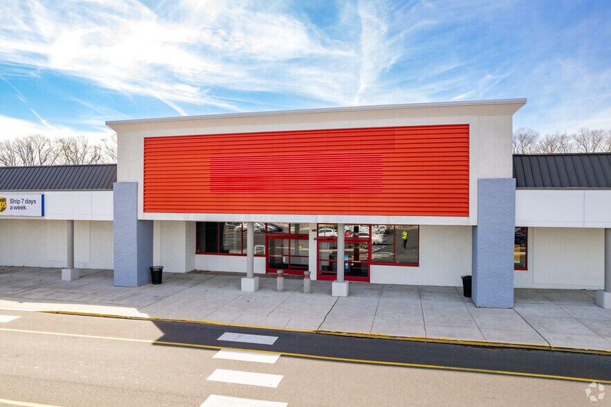 More Photos Of 711-783 Delsea Dr N, Glassboro Storefront For Lease