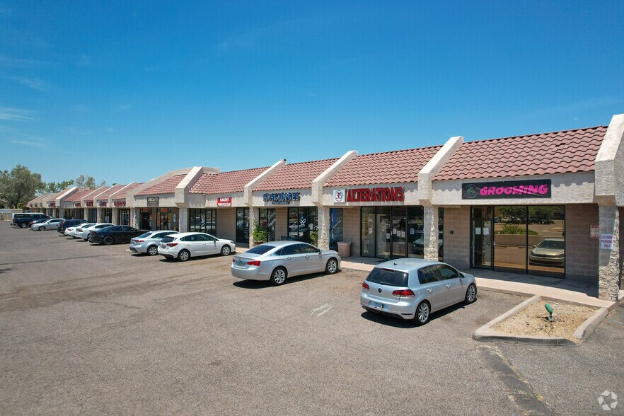 More Photos Of 7620 E McKellips Rd, Scottsdale Storefront For Lease