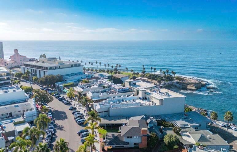 More Photos Of 1250 Prospect St, La Jolla General Retail For Lease