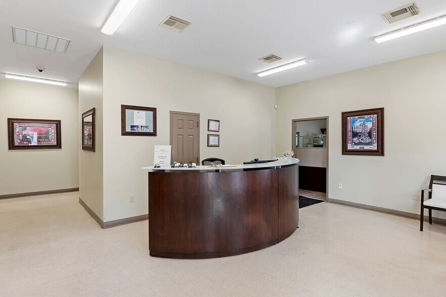 More Photos Of 29315 Highway Blvd, Katy Manufacturing For Sale