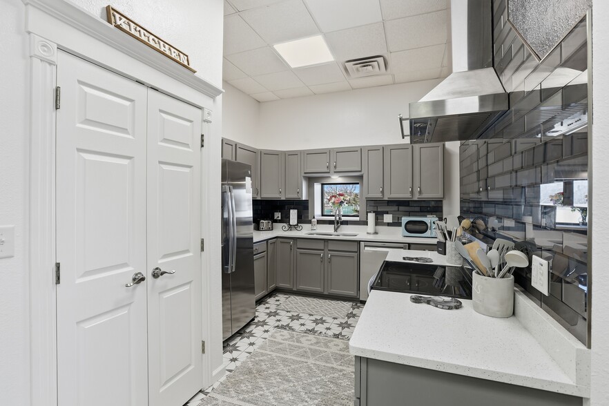 More Photos Of 801 S Washington St, Stillwater Healthcare For Sale