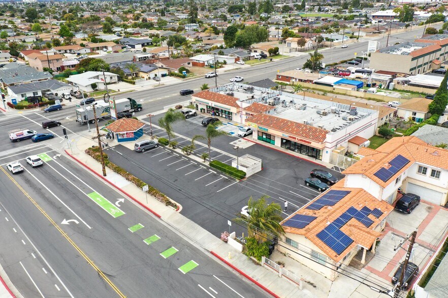 More Photos Of 13450-13472 Goldenwest St, Westminster Convenience Store For Sale