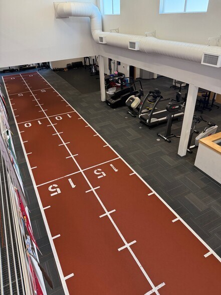 More Photos Of 1025 2nd St NW, Salem Medical For Sale