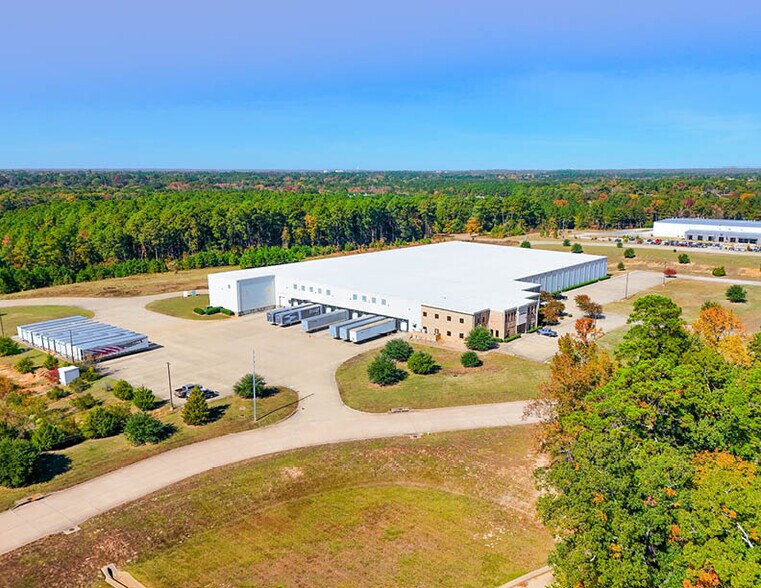 More Photos Of 2811 Robert Cargill Dr, Longview Warehouse For Sale