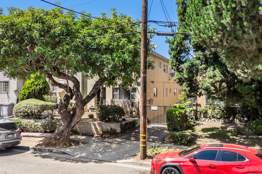 More Photos Of 523 E Hazel St, Inglewood Apartments For Sale