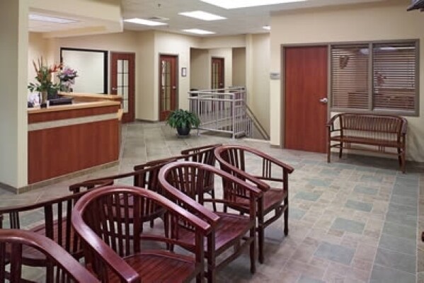 More Photos Of 411 N Section St, Fairhope Medical For Lease