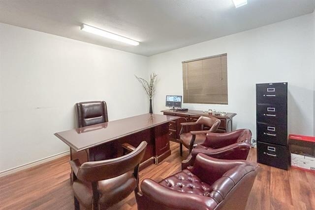 More Photos Of 609 Enterprise St, Laredo Industrial For Sale